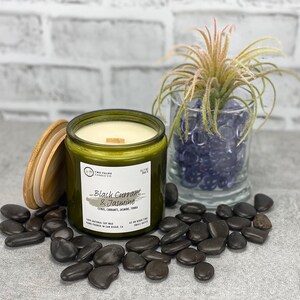 Black Currant & Jasmine Scented Soy Wax Candle