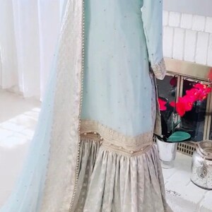 Pakistani Indian stylish gharara suit image 2