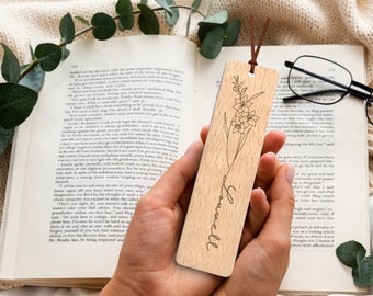 Personalized Wooden Bookmark for Women - Custom Name Bookmark with Birth Month Flower for Book Lover Gift, Wood Bookmark