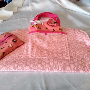 Doll diaper bag with accessories image 1