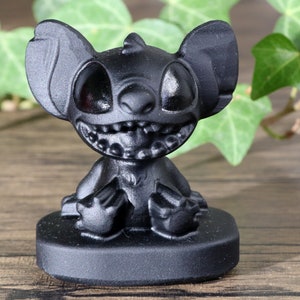 2&#39;&#39; Natural obsidian Stitch statue, crystal Stitch gifts, Stitch statue, Stitch figurine gifts, obsidian Stitch, crystal Cartoon animal