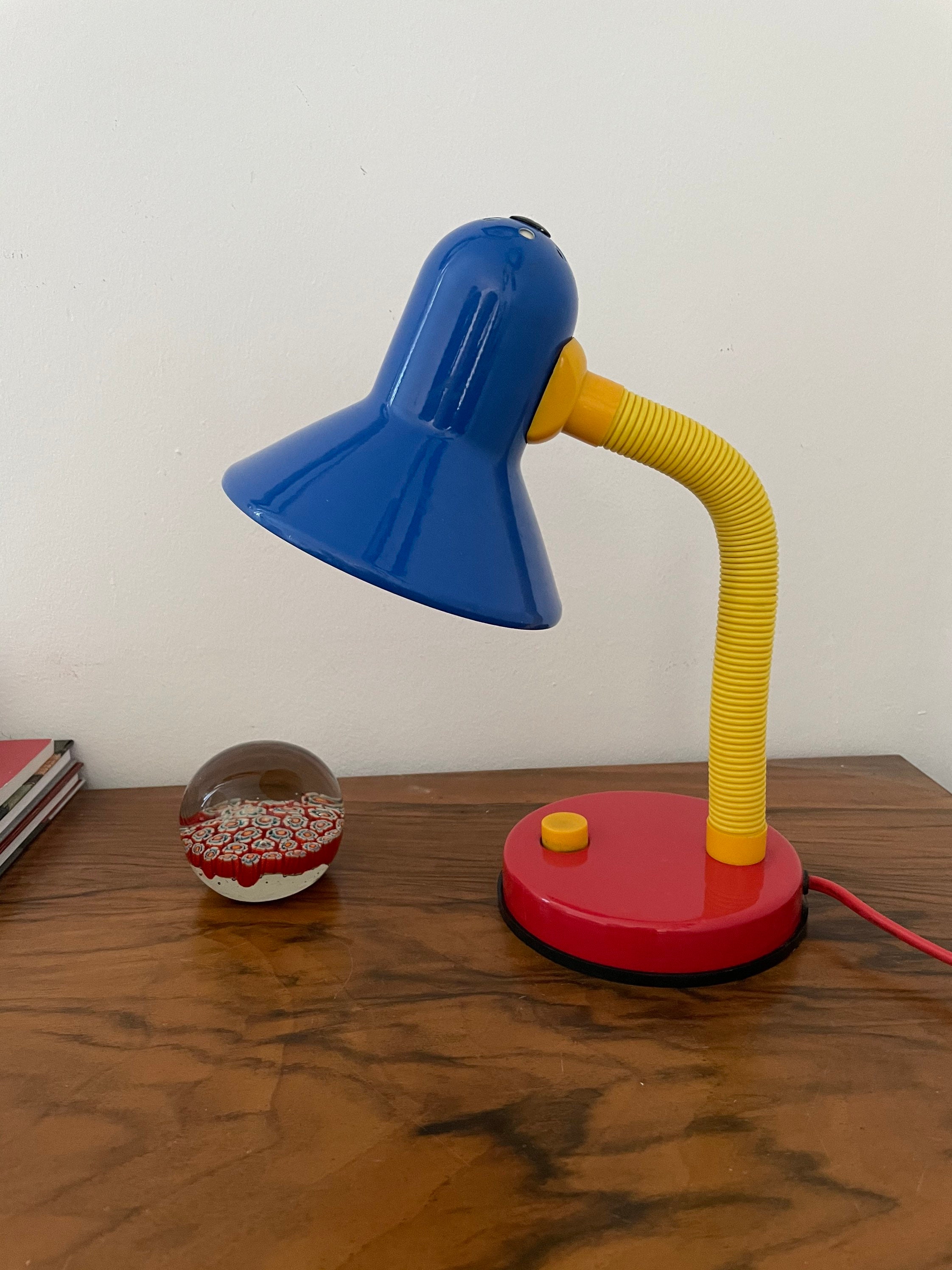 Lampe de Bureau Memphis Milano Style Couleurs Primaires Bleu Rouge Jaune Métal Plastique Flexible/Vi