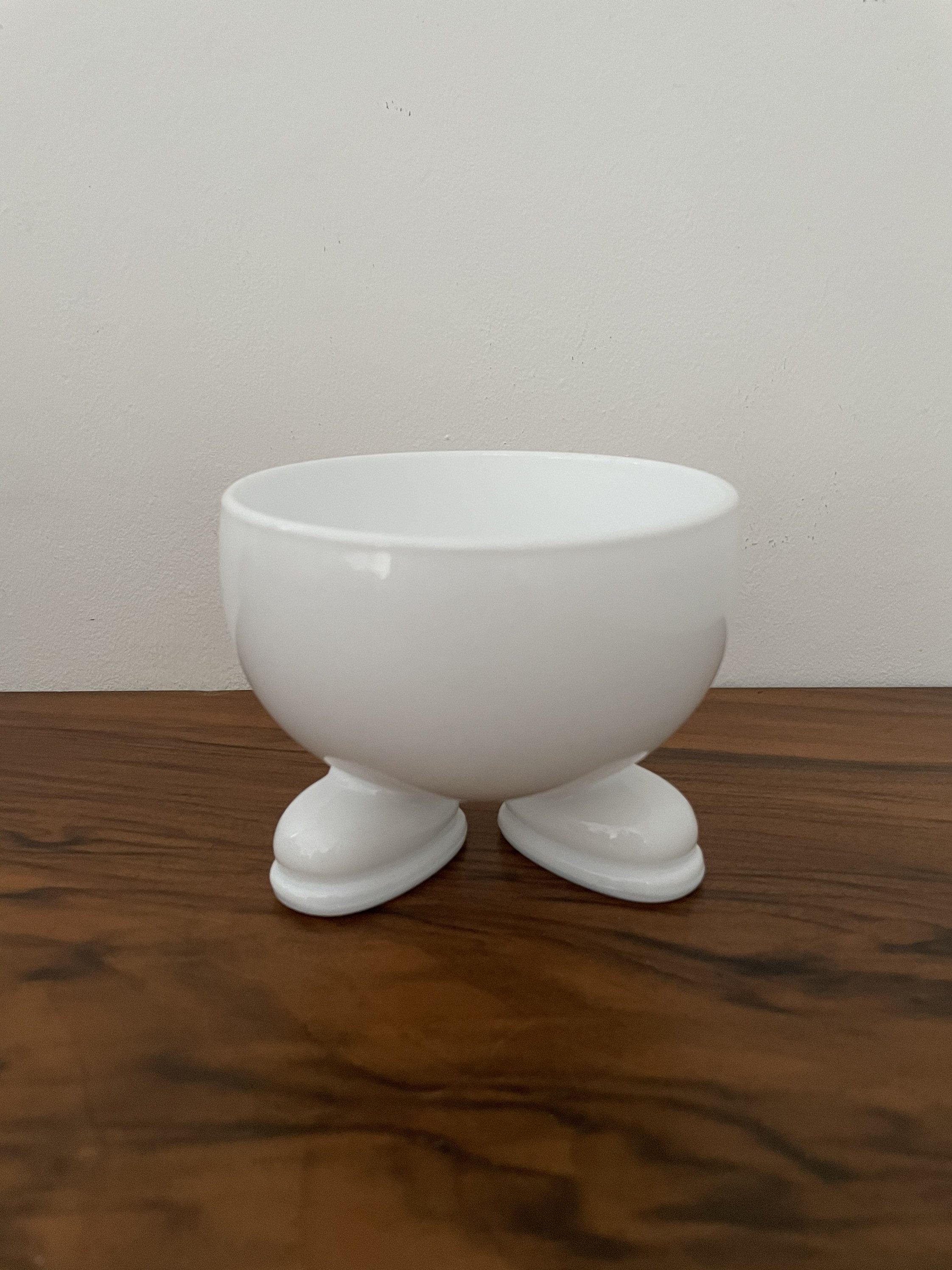 Bol avec Pieds Arc France |Arcoroc Arcopal Vintage Seventies 70's Glass Milk | Petit Déjeuner Milk