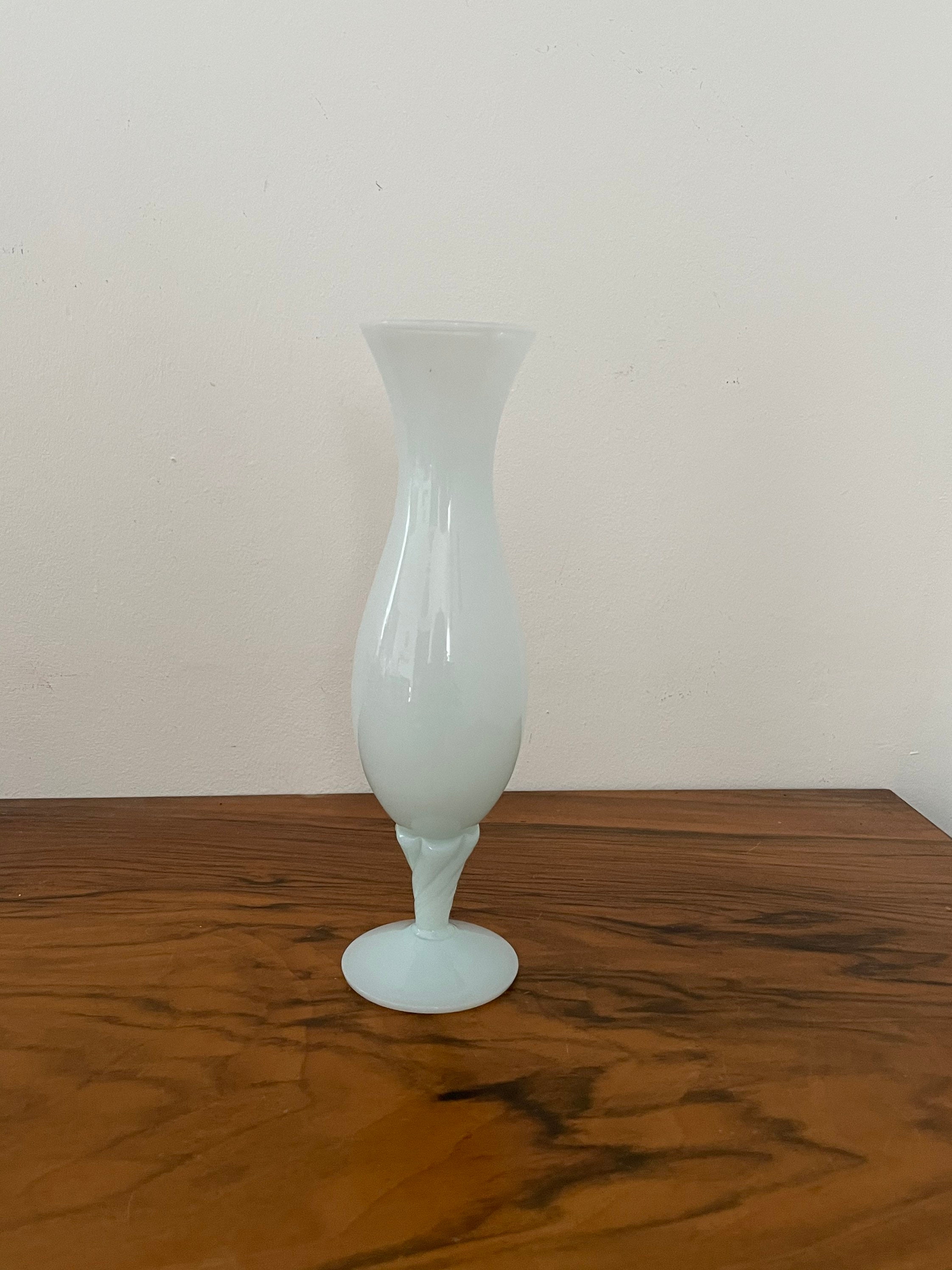 Vase Opaline Blanc Laiteux Pied Torsadé Verre Florentin Italien Vintage Soliflore Glass Milk White O