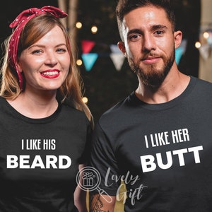 Camisetas de pareja, regalo de pareja, camisetas a juego de pareja, regalos divertidos de pareja, camisetas divertidas de pareja, camiseta de pareja, parejas, regalos de pareja, trasero con barba