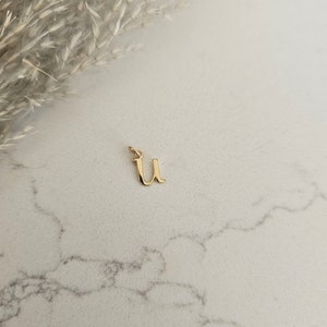 9 Karat solid Gold Mini Buchstabe 'U' Anhänger