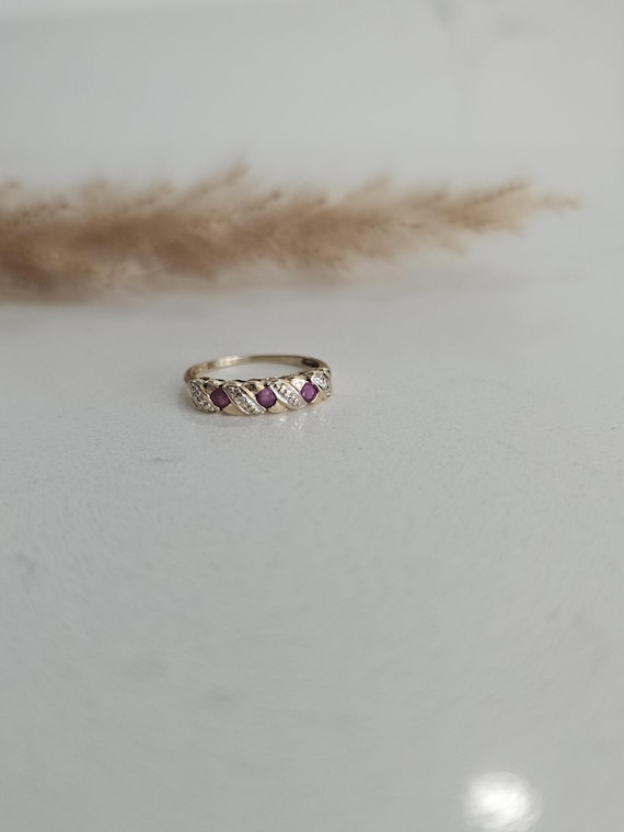 9ct solid gold ruby and diamond ring - Size L VR4… - image 1