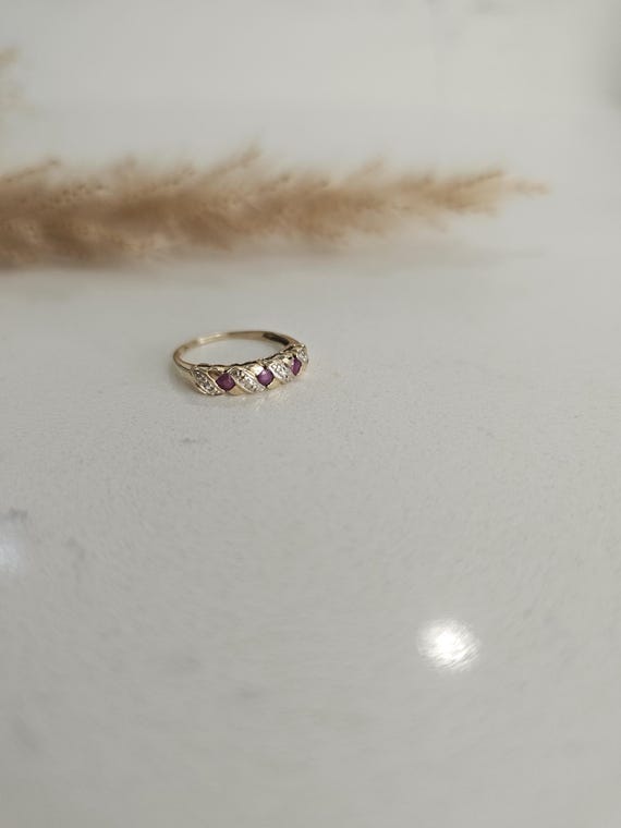 9ct solid gold ruby and diamond ring - Size L VR4… - image 4