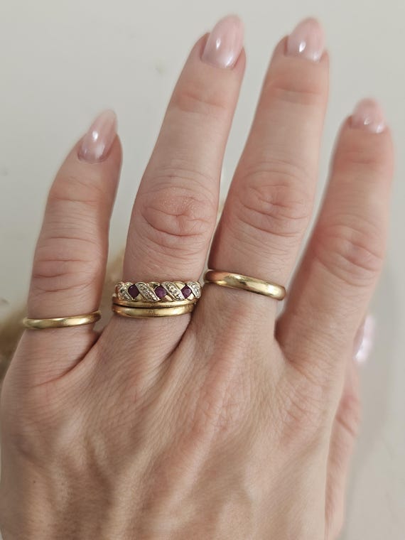 9ct solid gold ruby and diamond ring - Size L VR4… - image 2