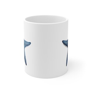 Tasse à café étoile de mer bleue - Design frappant, matériau céramique de haute qualité, charme côtier, parfaite pour la maison, le bureau et les cadeaux. Capacité de 11 oz image 3