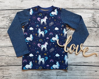 LETZTES Langarmshirt Größe 122 Einhorn - Pullover für Mädchen Regenbogen dunkelblau/lila/rosa