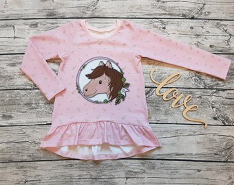 Long-sleeved shirt size 128 with ruffle horse happiness - sweater for girls horse pink