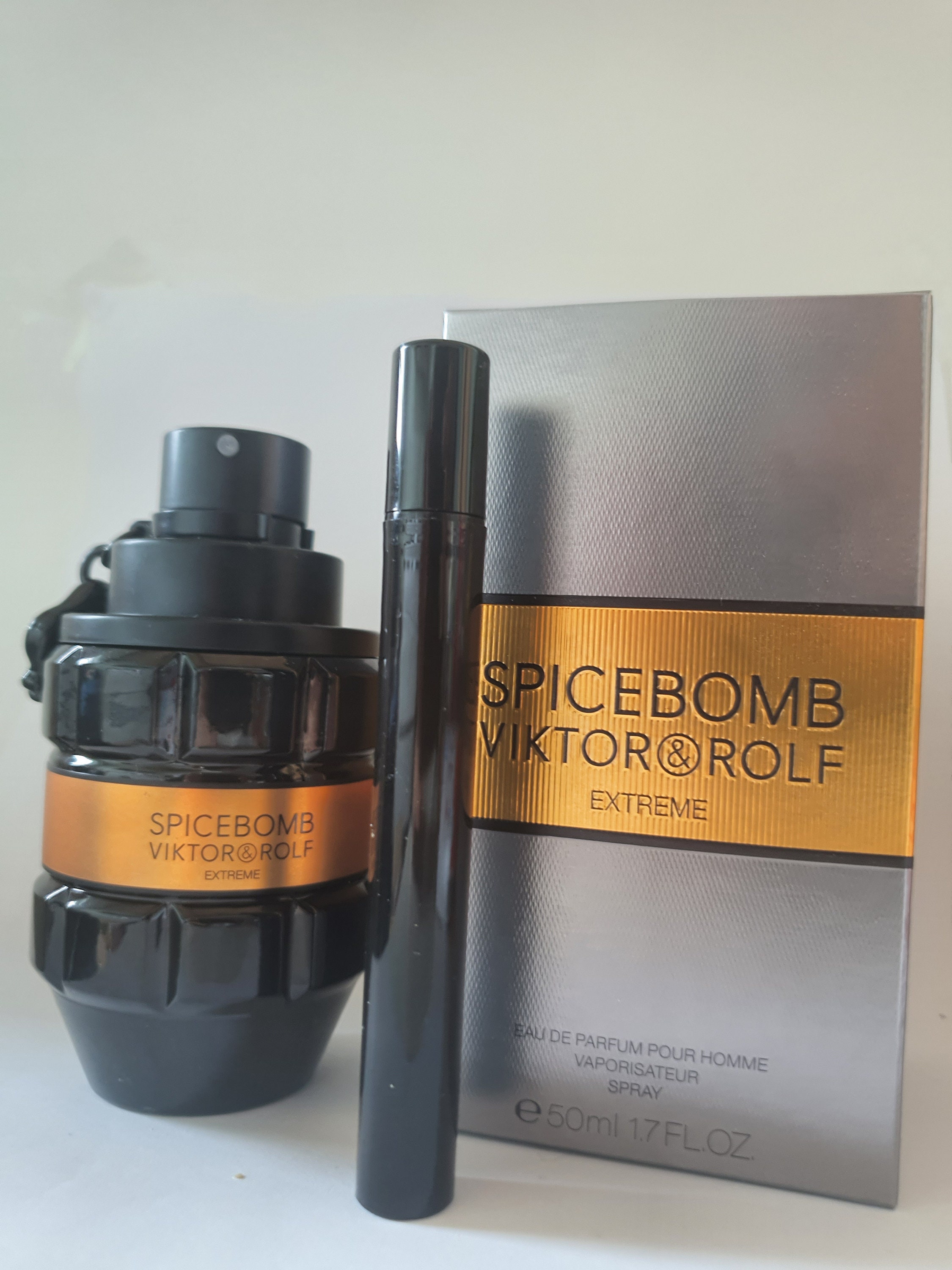 Viktor & Rolf Spicebomb Extreme EDP 5ml 3ml Sample Fragrance Perfume  Atomizer