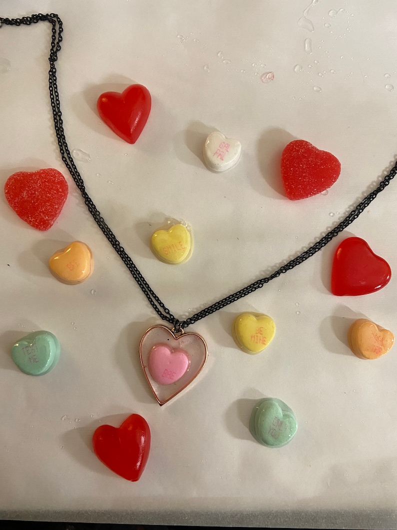 conversation heart chain choker
