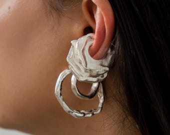 Orecchino a clip scultoreo in argento sterling - Senza piercing, gioiello di tendenza