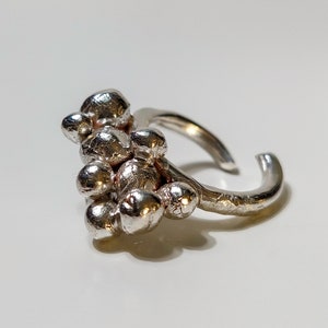 Bubble Ring, Sterling Silver Ring, Handmade Ring, Sterling Ring, Ball Ring, Modernist Ring, Statement Ring, Unique Ring, Flower Ring