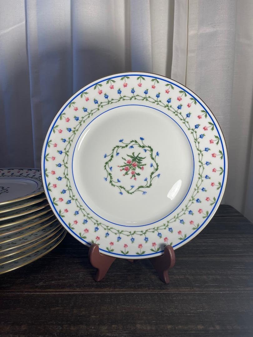 Antique Limoges Floral Dinnerware, Large 10.5" Dinner Plate, 24 Karat Gold Trim, R & C Limoges Raynaud "Lafayette"