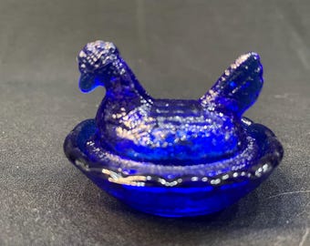 Vintage Miniature Cobalt Blue Glass Hen on a Nest