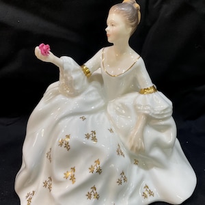 Vintage Royal Doulton &quot;My Love&quot; Figurine HN 2339