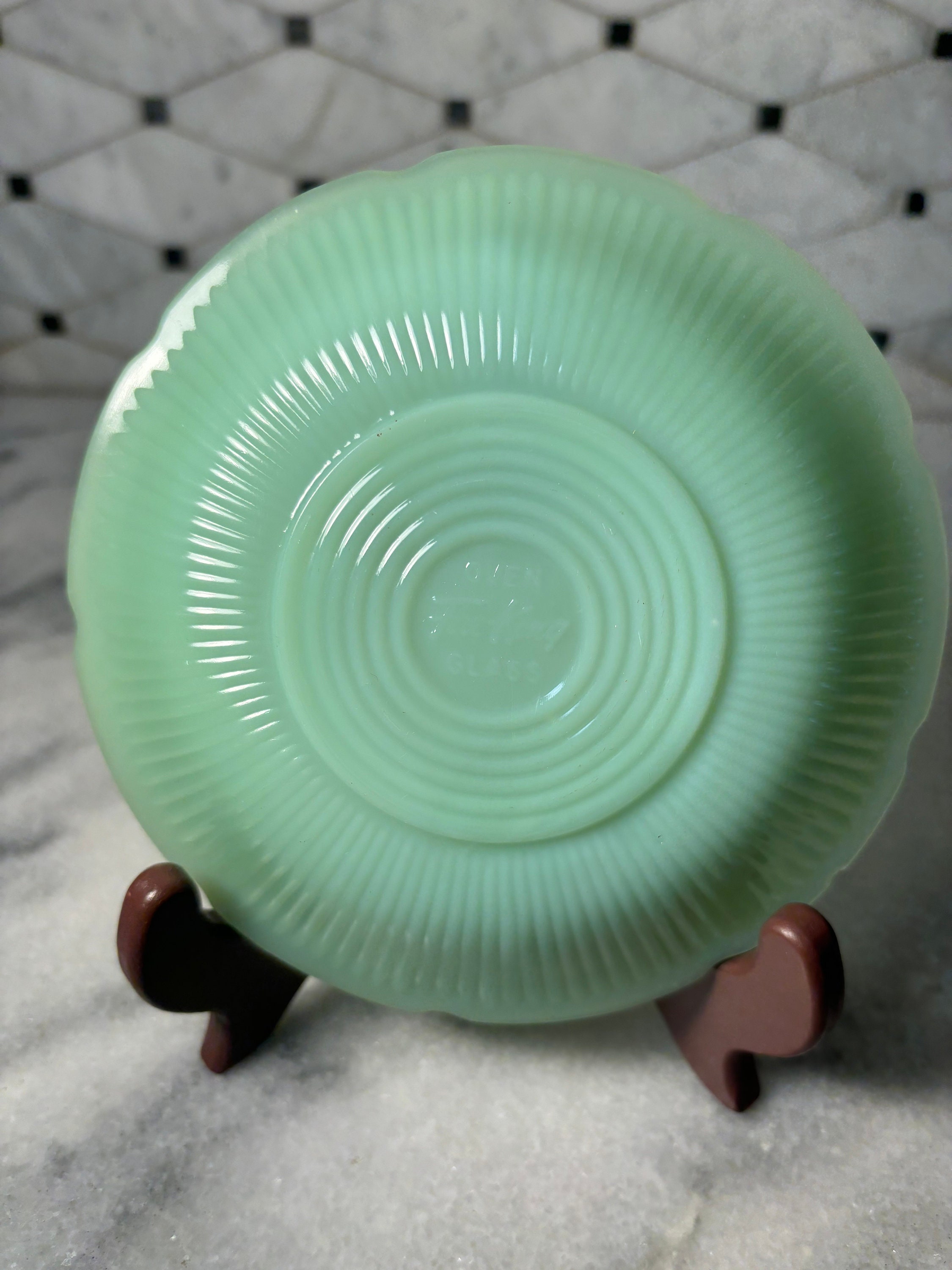Vintage Anchor Hocking Fire King Jadeite Light Green Glass Plate