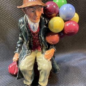 Royal Doulton Bone China Figurine HN 1954 &quot;Balloon Man&quot;