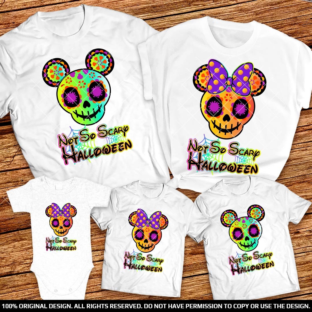 Discover Camiseta Disney Halloween Familia 2022 No Tan Aterrador para Hombre Mujer