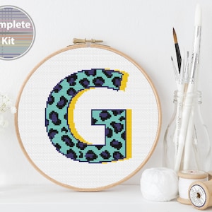 Kit de ponto cruz com estampa de leopardo letra G, kit para iniciantes, estampa animal, moderno, berçário infantil, vida selvagem, arte de parede do alfabeto, hobbies artesanais