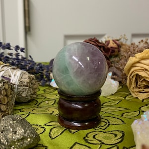 Wooden Crystal Ball Stand Small