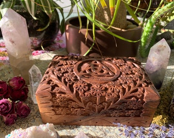 Triquetra Carved Wooden Box Kit 4 x 6 w/ Rosemary