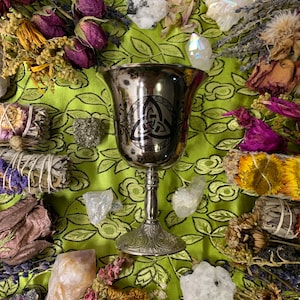 Triquetra Chalice 5”