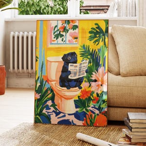 Stampa di un carlino nero sul water, stampa di un bulldog francese, decorazione rosa con dopamina, divertente decorazione da parete per il bagno, stampa di un carlino che fa la cacca, regalo per gli amanti dei cani PS0638