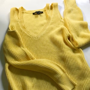 Boston Proper Buttercream Yellow 90s Cutout Chunky Sweater