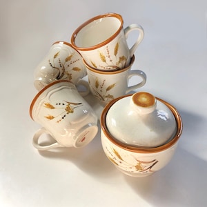 Sangostone 2390 &quot;Autumn Wheat&quot; Pattern Ceramic Coffee/Tea Mug Set w/ Sugar Bowl