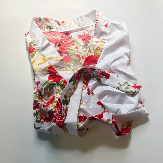 Vintage Red & Yellow Floral on White Silk Asian K… - image 1