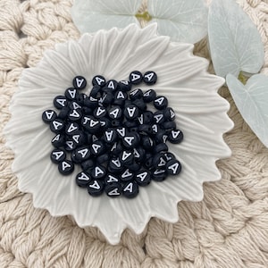 50x letter beads individually sorted initial beads letters 7 mm acrylic beads alphabet A-Z black white