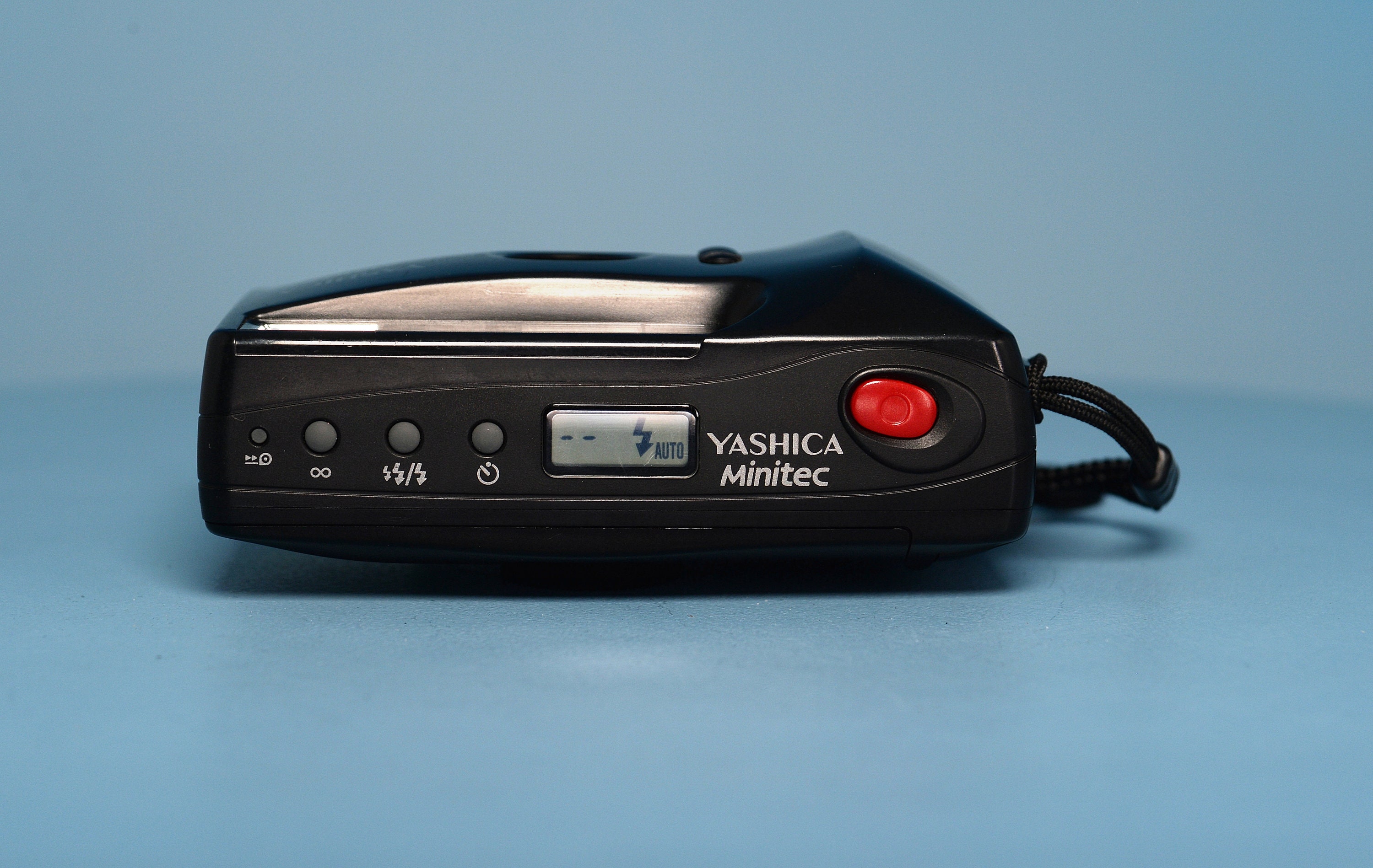 Appareil Photo Argentique Yashica Minitec Super - Compact 35 Mm - Testé