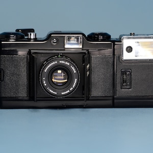 Chinon Bellami Vintage 35mm Compact Camera