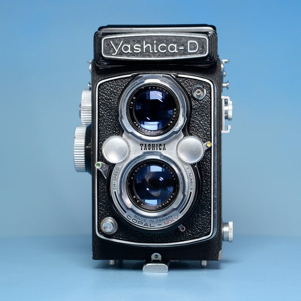 Yashica D. Cámara de película réflex de doble lente. Cámara de película de 120 mm.  Cámara TLR vintage. Cámara de película de formato medio.