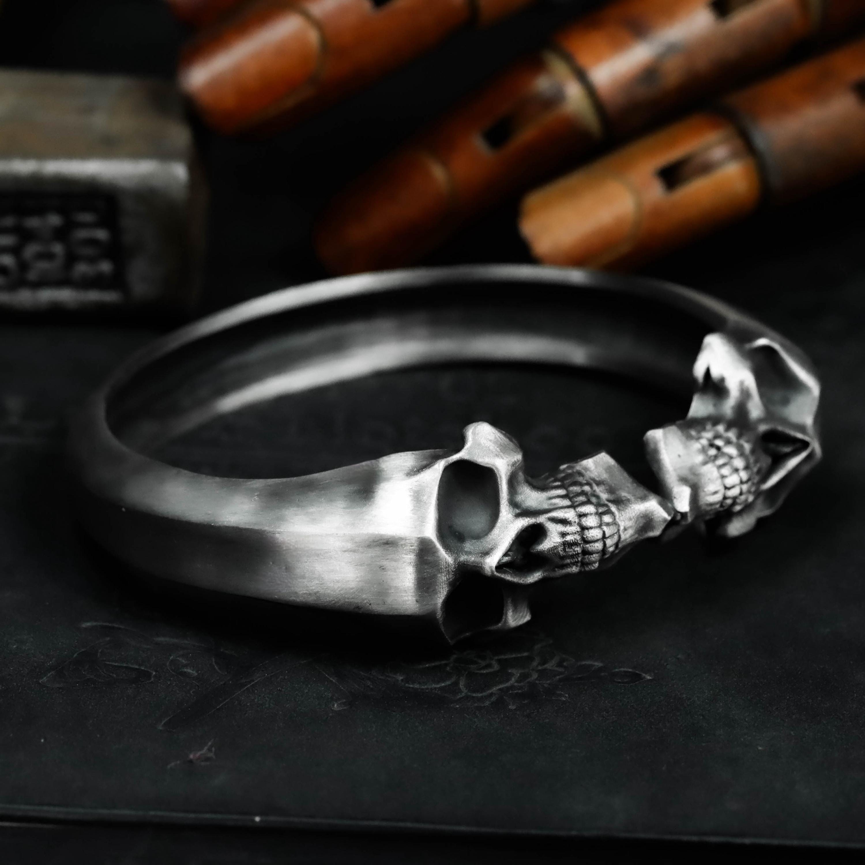 Twin Skull Bracelet - Etsy