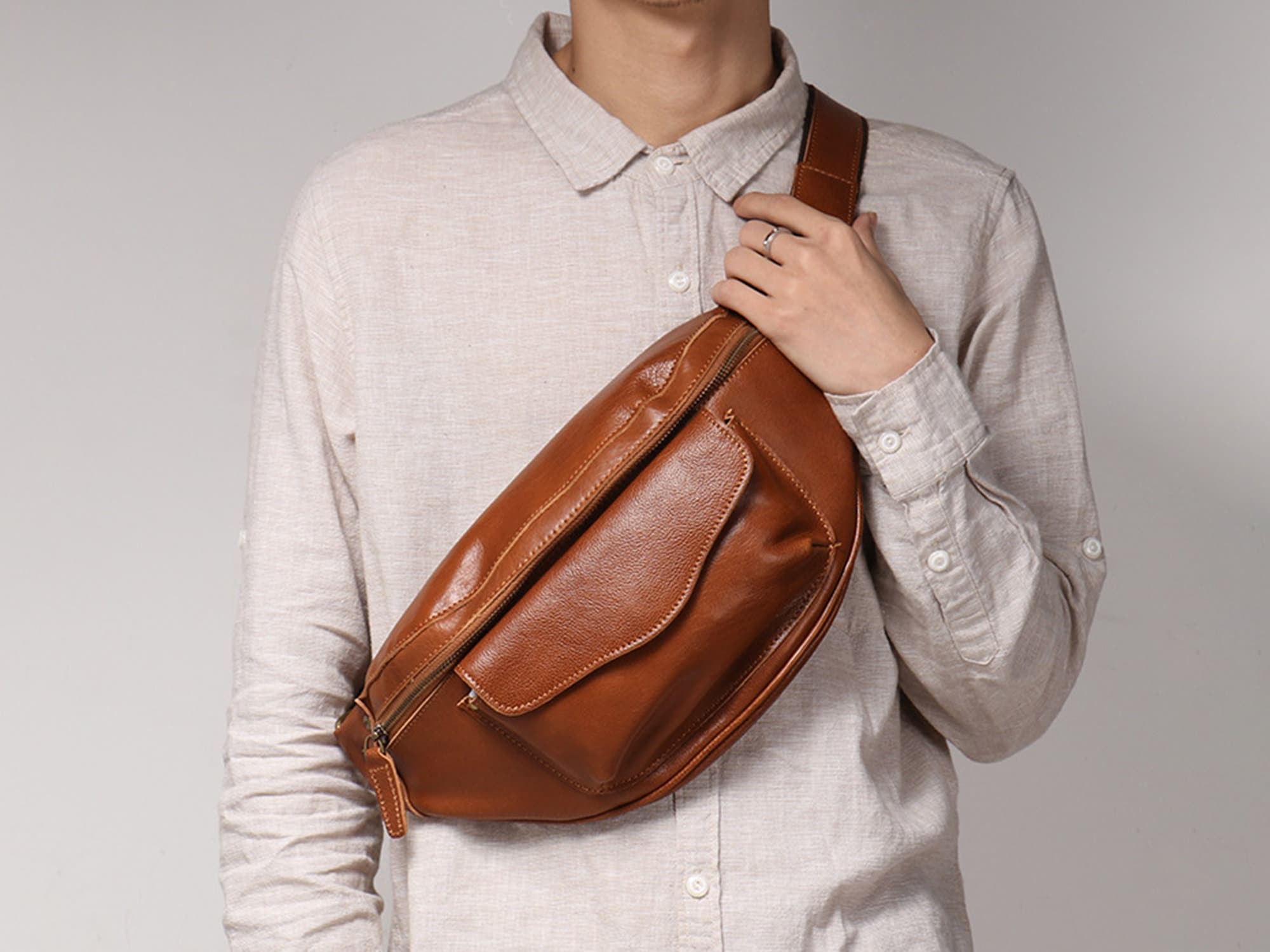 Urban Edge Leather-Like Sling Bag – Crossbody Chest Pack for Men