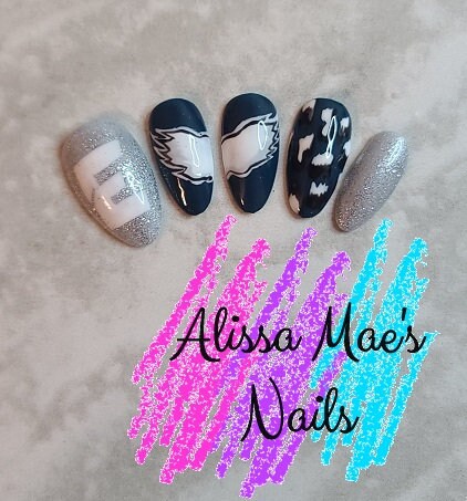 Eagles Press on Nails, Philadelphia Eagles press on Nails, Football Press on Nails, Sports Nails,