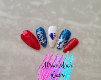 Fourth Of July Press on Nails, July Nails, Independence day nails, Red and Blue press on nails, Flag nails