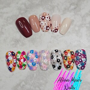 Flower Press on nails, Summer Flower nails, French tip flower nails, press on nails,
