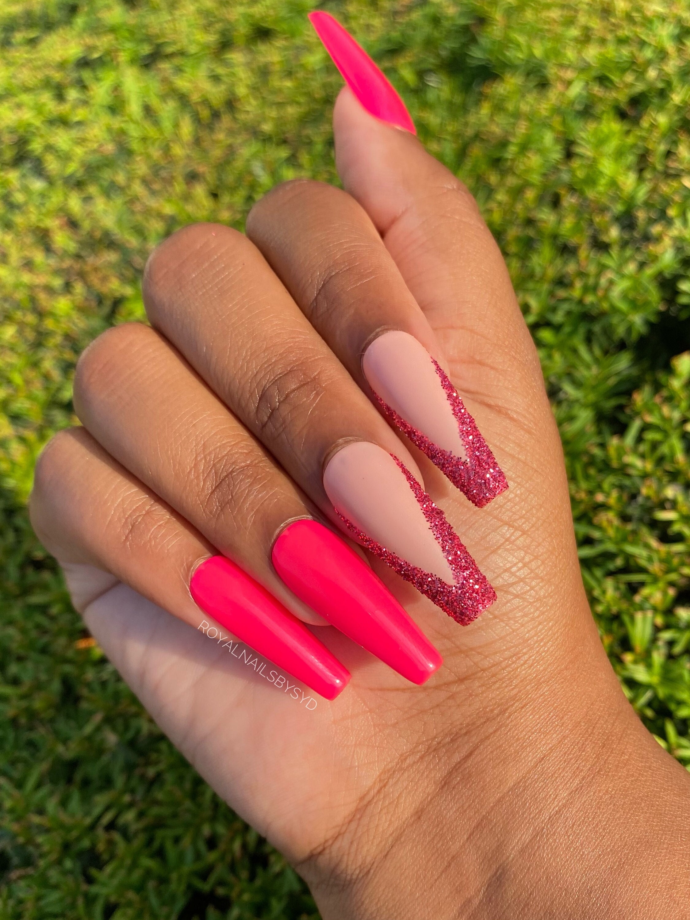 Nina Set Glitter Pink Press on Nails V French Nails - Etsy