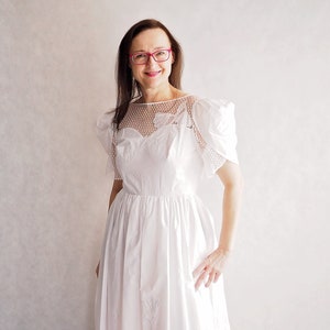 Vintage Wedding Dress from Pronuptia De Paris / 90s White Fairy Tale Wedding Dress / Romantic Vintage Wedding Dress with Lace / size M
