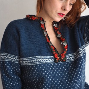 Suéter de lana vintage hecho a mano de los años 80 y 90 / Suéter de lana cálido fabricado en Noruega / Suéter vintage / Talla M-L / Oversize