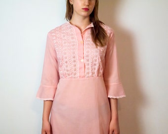 airy boho dress / vintage dress with embroidery / nightgown / retro pink dress with frills / romantic 90s dress / size S-M