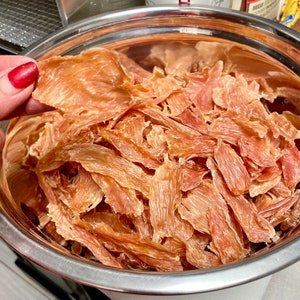 Dehydrated Chicken Breast Dog Treats: Homemade, All-Natural Training Snacks