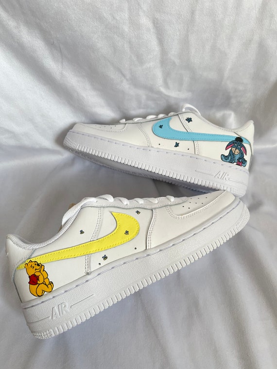 Winnie the Pooh y amigos custom Air Force 1 | Etsy México