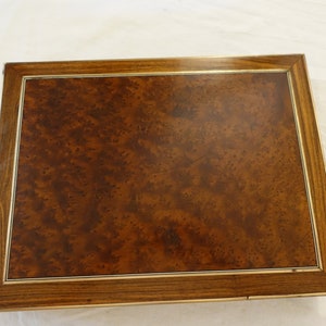 beautiful box set necessary manicure pedicure vanity Napoleon III